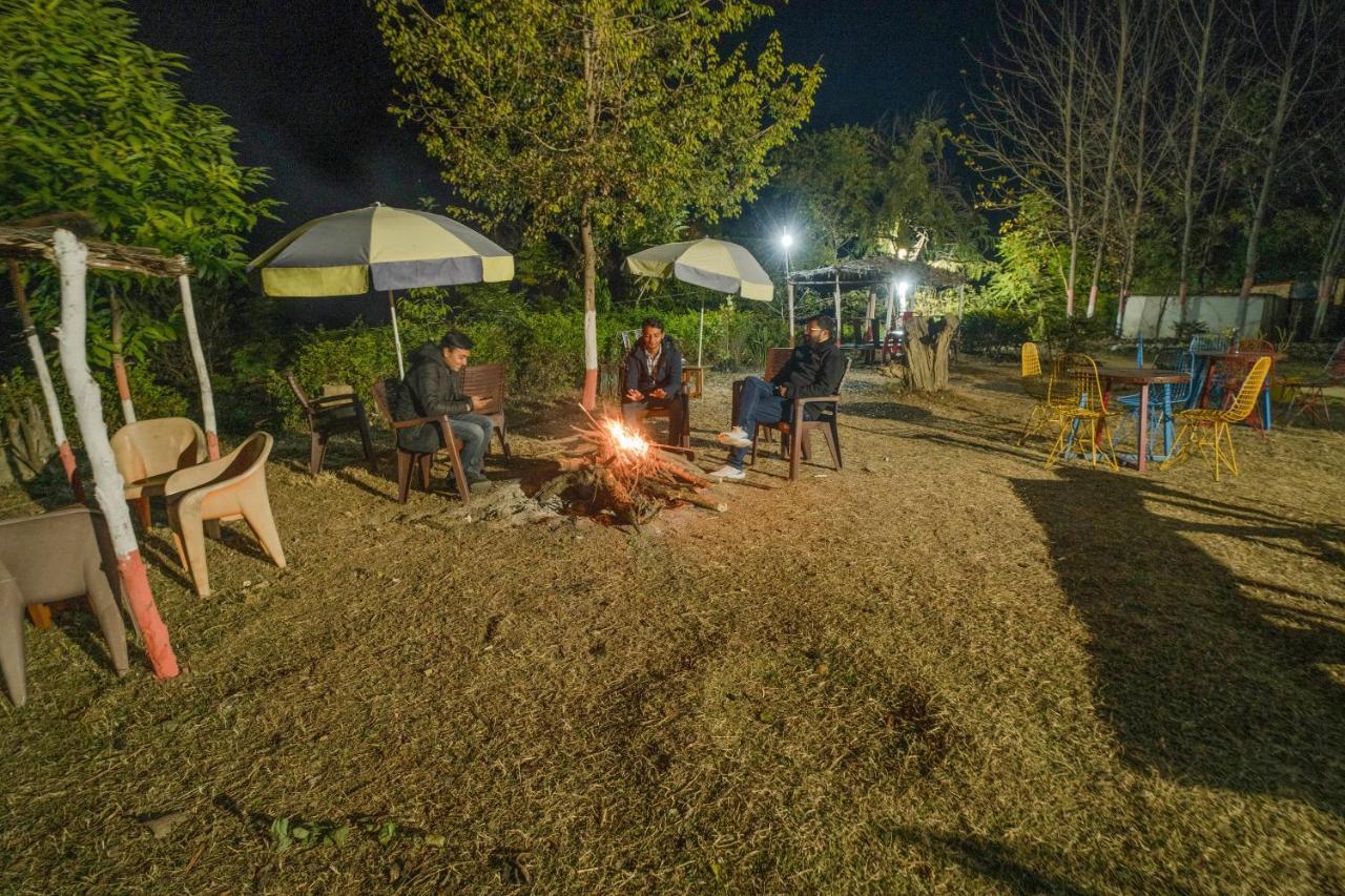Lahermitage Resort 兰斯顿 外观 照片