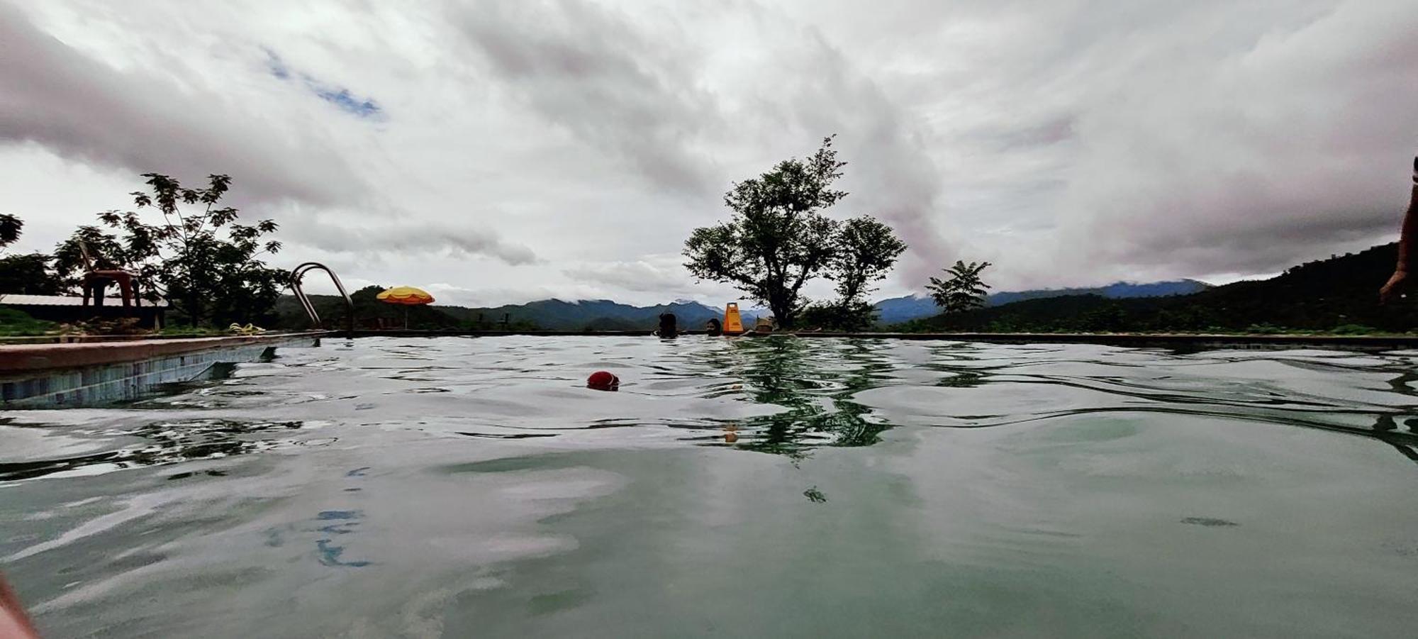 Lahermitage Resort 兰斯顿 外观 照片